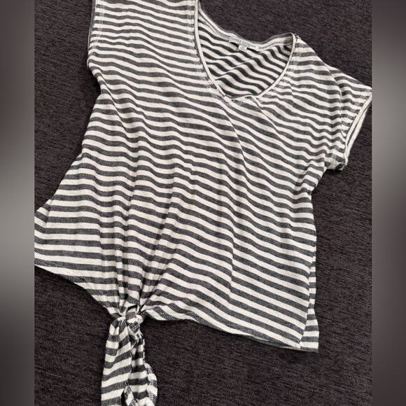 Green Envelope LA Striped Top XS - Picture 2 of 4